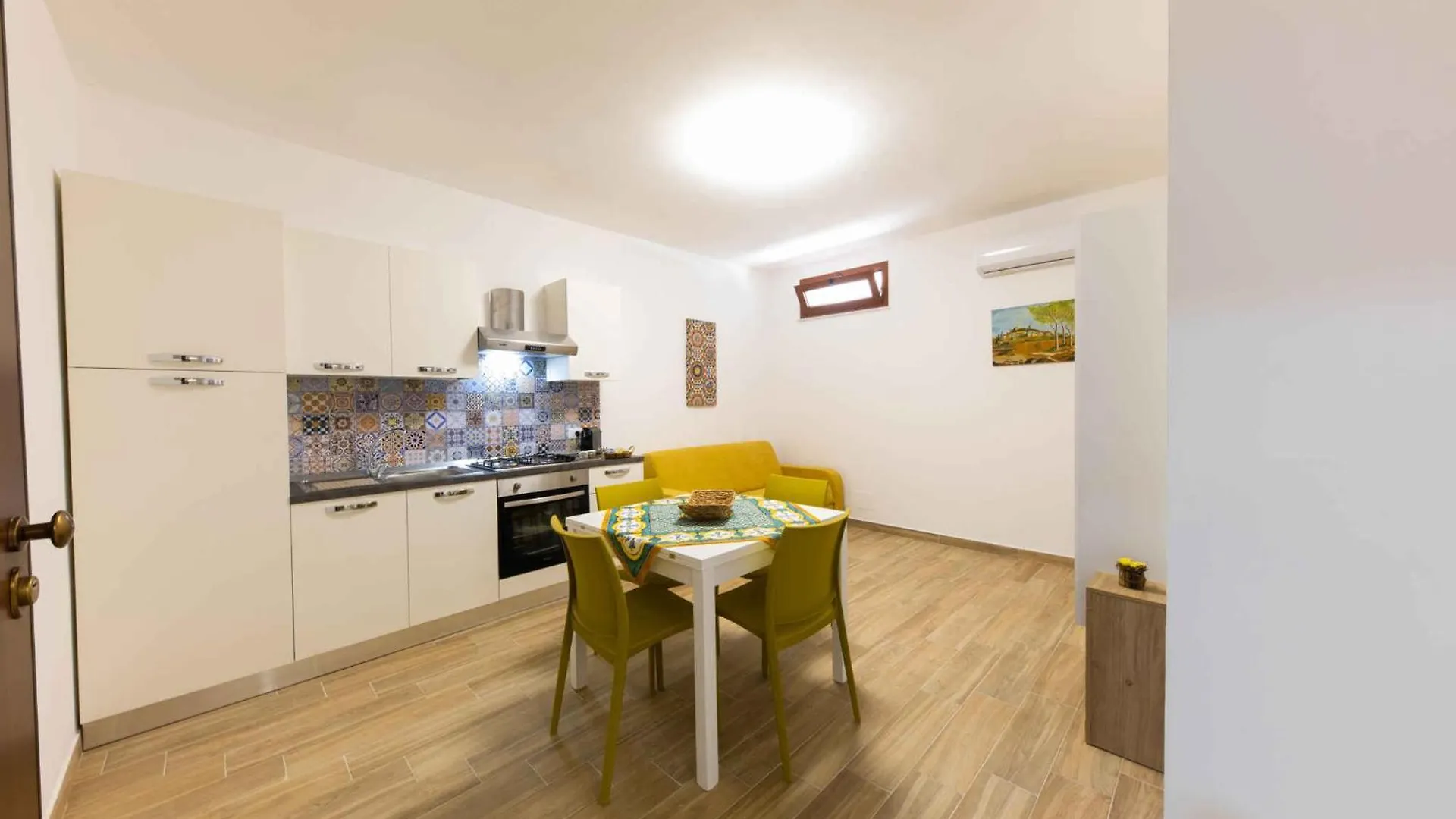 Apartments In Palermo - Sizilien 51463 0*,  Itálie